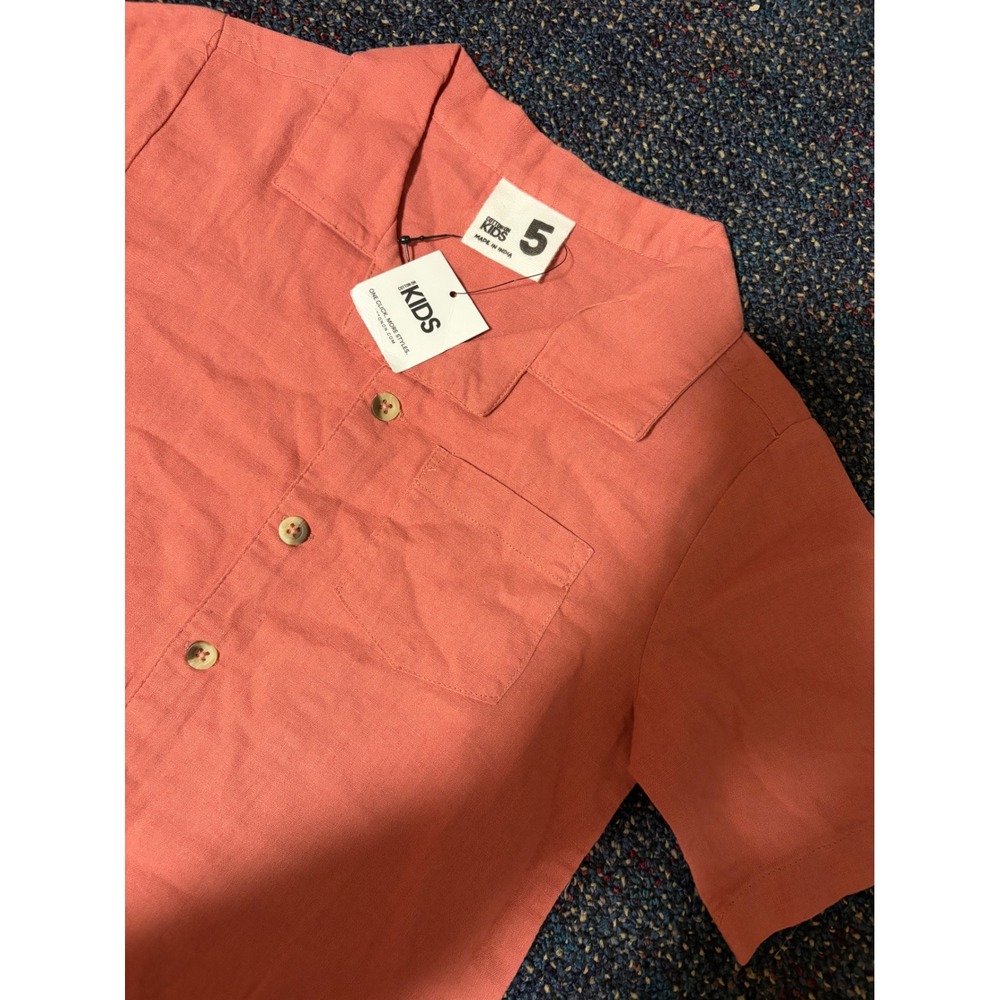 Cotton On Kids Coral Pink Short Sleeve Button Down Camp Collar Shirt Size 5 NWT